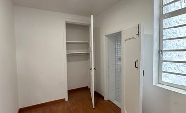 apartamento en arriendo en los rosales. Cod A286