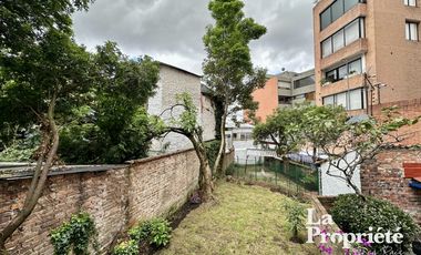 apartamento en arriendo en los rosales. Cod A286