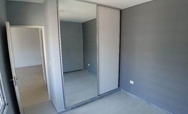 Departamento Tipo Casa en venta en Lanus Este