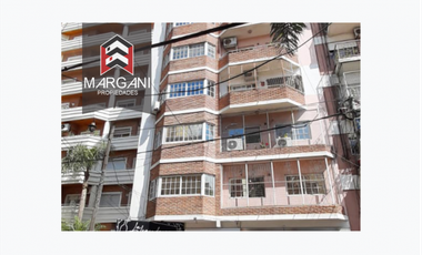 Departamento 2AMB al Frente - EXCELENTE UBICACION -