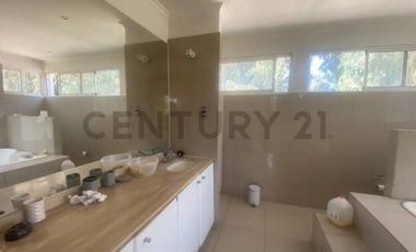 OPORTUNIDAD SE VENDE GRAN CASA CAMINO LONQUÉN