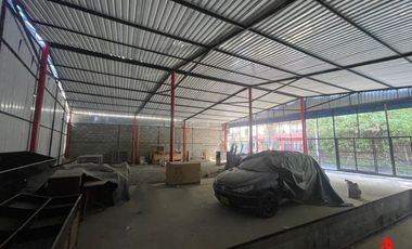 local en arriendo en urbano. Cod A6315