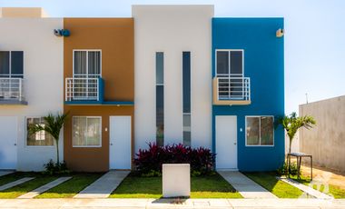Casa en Venta en Acapulco, Punta Mar Diamante, Plan de Los Amates, playa a 3 min