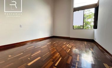 casa en arriendo en loma del escobero. Cod A776847
