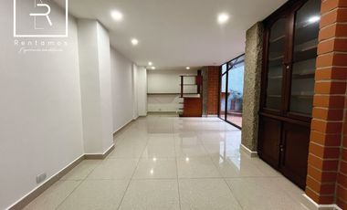 casa en arriendo en loma del escobero. Cod A776847
