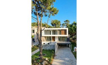 CASA EN VENTA COSTA ESMERALDA - MARITIMO II 22