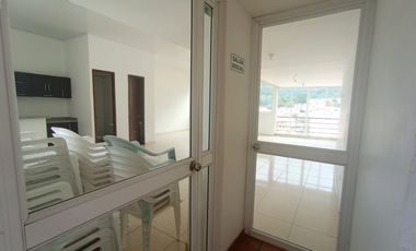 VENTA DE APARTAESTUDIO EDIFICIO EN ALTAMIRA (FLORIDABLANCA). SOLO EFECTIVO. Cod V13107