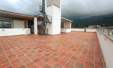 VENTA DE APARTAESTUDIO EDIFICIO EN ALTAMIRA (FLORIDABLANCA). SOLO EFECTIVO. Cod V13107