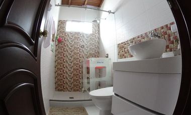 casa en venta en la floresta. Cod V22459