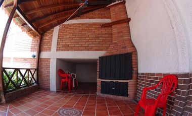 casa en venta en la floresta. Cod V22459