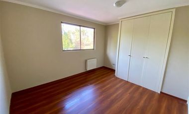 Casa en venta de 4 dorm. en Chicureo