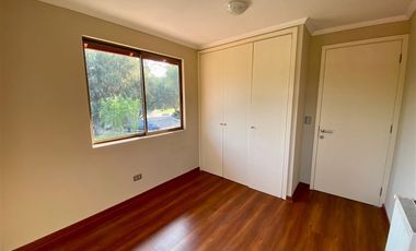 Casa en venta de 4 dorm. en Chicureo