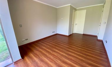 Casa en venta de 4 dorm. en Chicureo