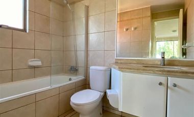 Casa en venta de 4 dorm. en Chicureo