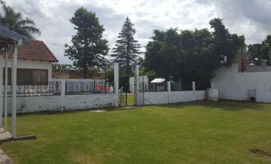 VENDO HERMOSA CASA CON PILETA 1.000 M2. $2.700.000