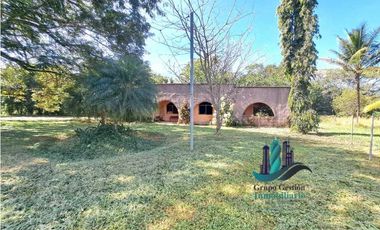 VENDO CASA CON TERRENO DE 1HECTAREA Y 8665M2