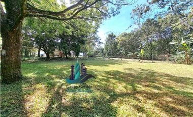 VENDO CASA CON TERRENO DE 1HECTAREA Y 8665M2