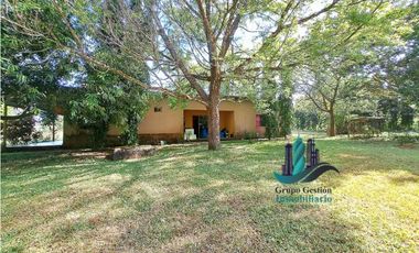 VENDO CASA CON TERRENO DE 1HECTAREA Y 8665M2