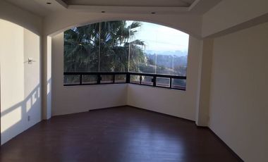 CASA EN VENTA LOMAS DE TECAMACHALCO