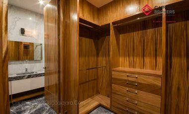 Casa deLujo en Venta en Ayamonte Zona Bajio