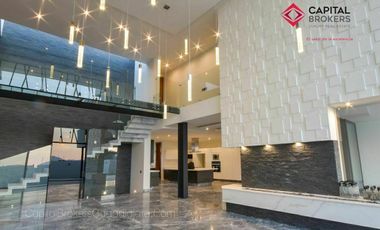 Casa deLujo en Venta en Ayamonte Zona Bajio