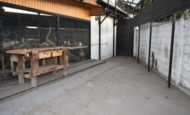 Local Comercial en Venta en Cuarto Centenario/Apoquindo