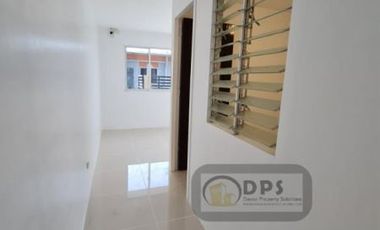 Cozy 1-bedroom with split type aircon for long term rent