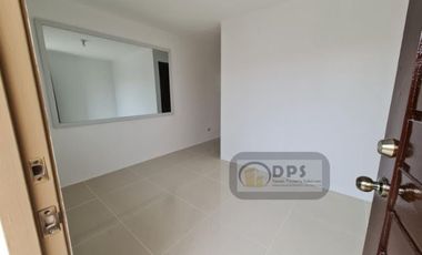 Cozy 1-bedroom with split type aircon for long term rent