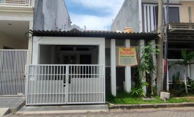 Sewa Rumah Bagus di Perumahan Kalisari Dharma Puri Asri