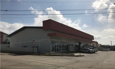 Venta de Plaza  Comercial en Arraiján