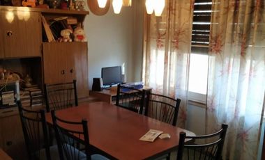 CASA DE 3 AMBIENTES EN VENTA QUILMES OESTE