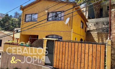 Casa en Venta en Cerro Cordillera, Valparaíso