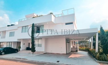 casa en venta en los patios. Cod V2776