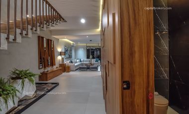 Casa Moderna con Alberca  Lujo  Valle Imperial Golf