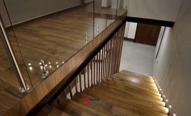 Casa con Alberca  Lujo  Moderna Valle Imperial