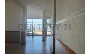 Se vende hermoso y amplio Dpto. vista al mar
