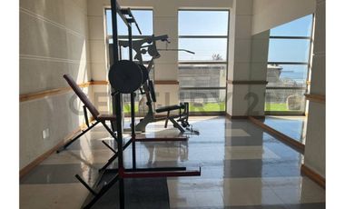 Se vende hermoso y amplio Dpto. vista al mar
