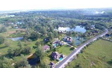 3 bedroom luxury pool villa walk to the beach for rent in Bang Muang ,nearby Khaolak ,Phangnga