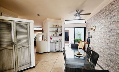 Casa en VENTA muy amplia Fracc TAMPIQUERA BOCA DEL RIO
