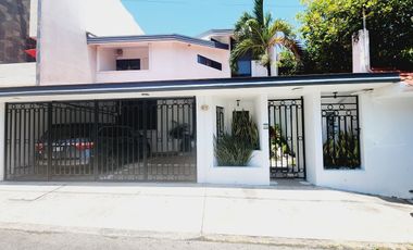 Casa en VENTA muy amplia Fracc TAMPIQUERA BOCA DEL RIO