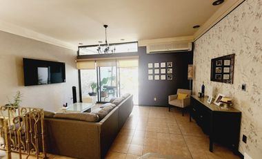 Casa en VENTA muy amplia Fracc TAMPIQUERA BOCA DEL RIO