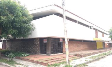 casa en venta en barrio blanco. Cod V7895