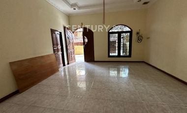 Rumah Disewa One Gate Lokasi Fantastis Kemayoran Dekat Suprapto