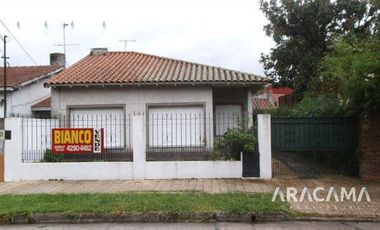 Mazza 340 - Monte Grande  /  APTO A CREDITO!!