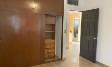 CASA  EN  VENTA  CENTRO LERDO DGO.