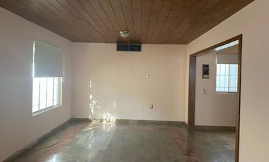 CASA  EN  VENTA  CENTRO LERDO DGO.