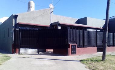 Casa - ESCUCHO OFERTAS!!!!!Monte Chingolo