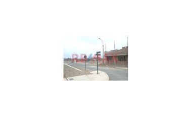 !Vendo terreno de 112 m² ubicado en la Urbanización La Alameda de Lima Norte II - I Etapa, una zona en constante crecimiento.

Este proyecto se encu