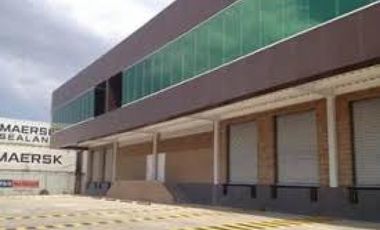 Se vende o alquila galera en milla 8 de 1603 mts
