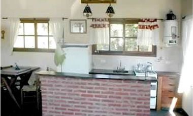 Complejo de Cabañas, quincho, c/u c/ piscina, parrilla, parque